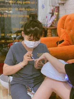 Làm móng đẹp tại helen nails beauty